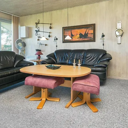 Holiday home Holiday Lvi Glesborg